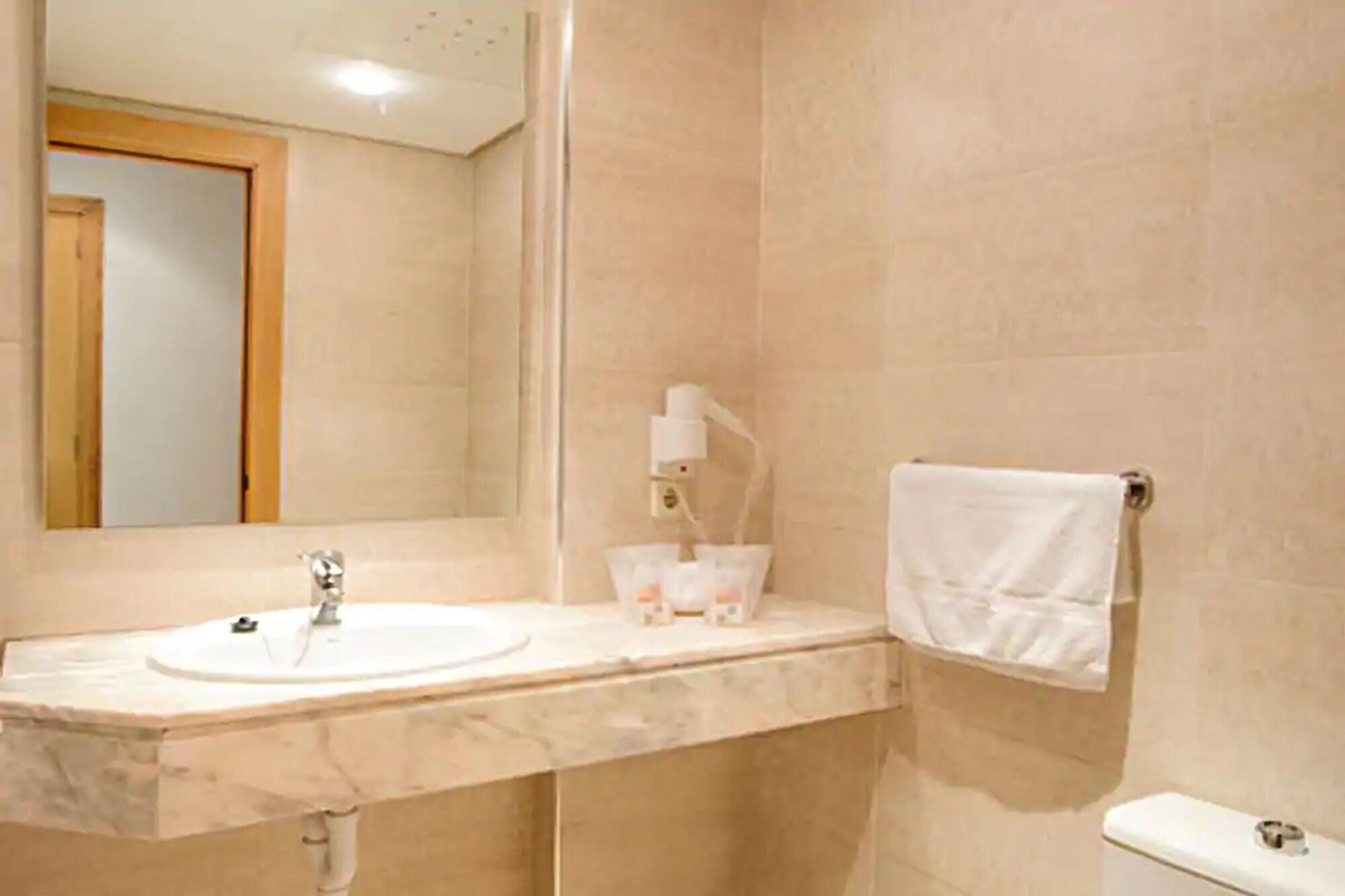 Hotel La Santa Maria Cala Millor  Eksteriør billede