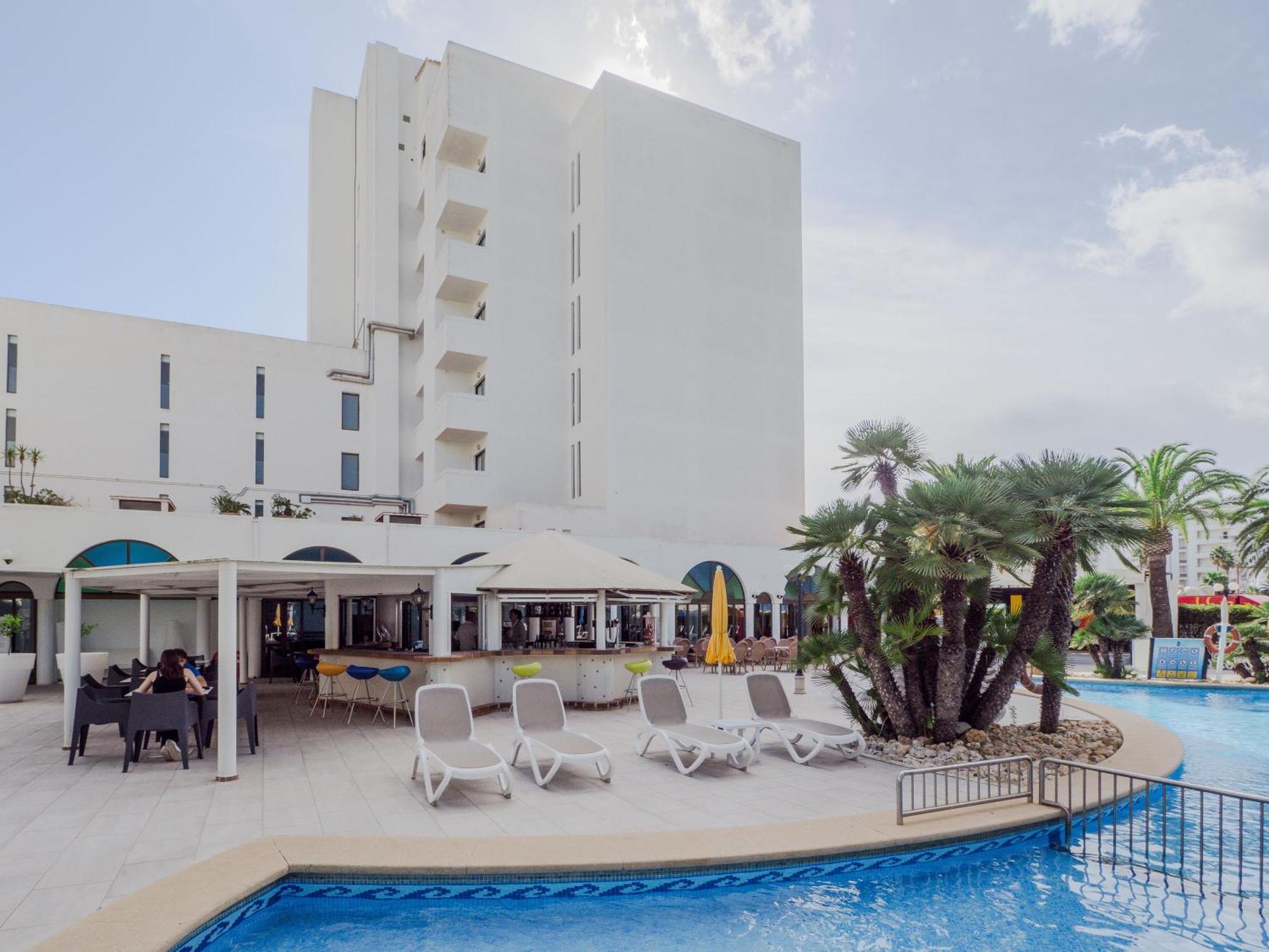 Hotel La Santa Maria Cala Millor  Eksteriør billede